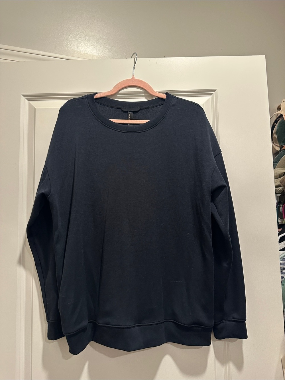 Mondetta Black Women's Crewneck Sweatshirt